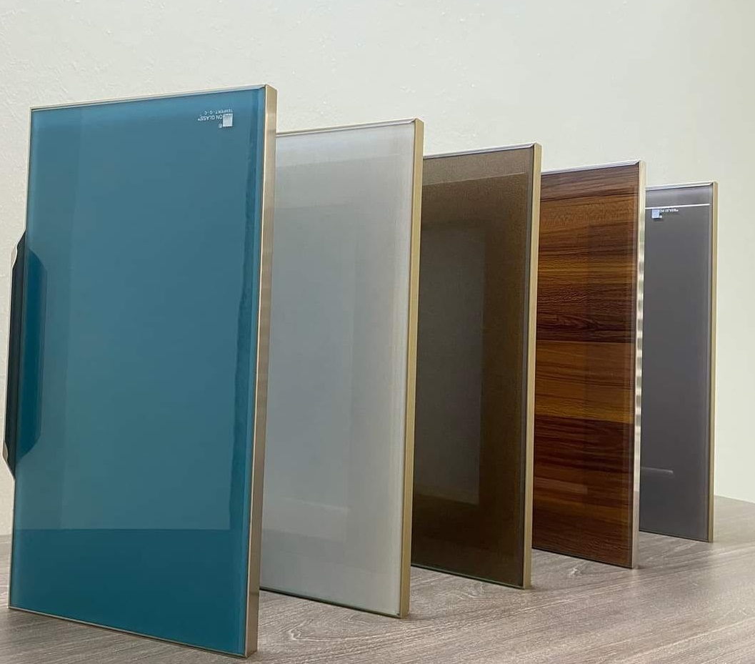 Do tính chất Đặc biệt của các loại Vật liệu gia công Thùng tủ bếp nên có thể có những báo giá tủ bếp cánh kính khác nhau, dưới đây Nội Thất Doni Home Ninh Bình - Trân trọng gửi tới quý Khách hàng báo giá thi công tủ bếp thùng inox mới nhất năm 2025 tại Ninh Bình Quý khách hàng tham khảo: